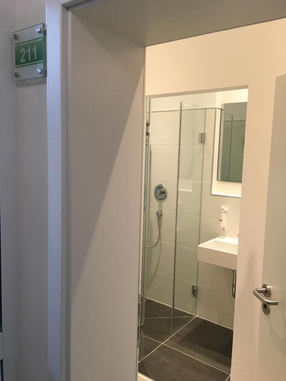 Hotel Barbarossa Karlsruhe Stadtmitte Dış mekan fotoğraf