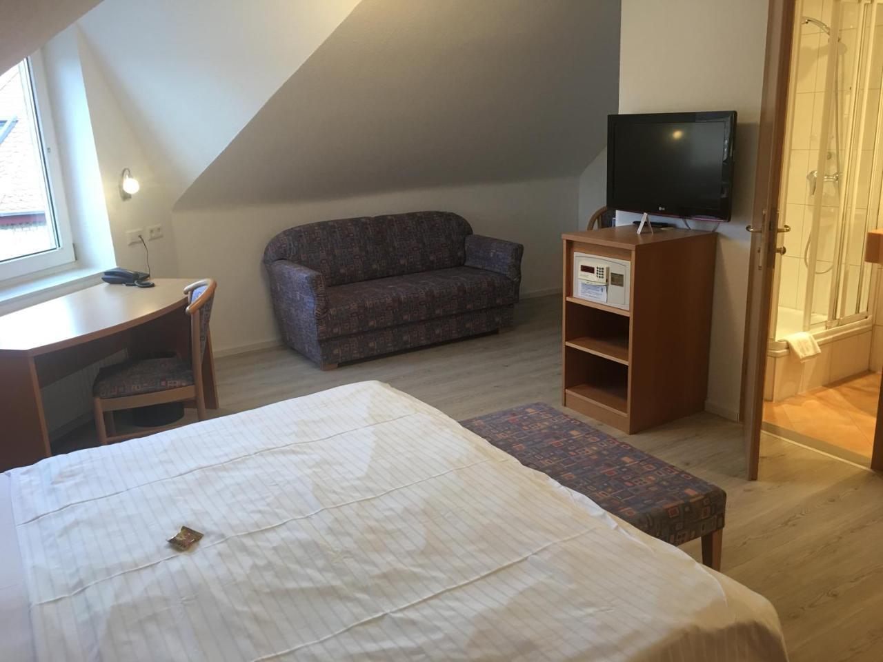 Hotel Barbarossa Karlsruhe Stadtmitte Dış mekan fotoğraf